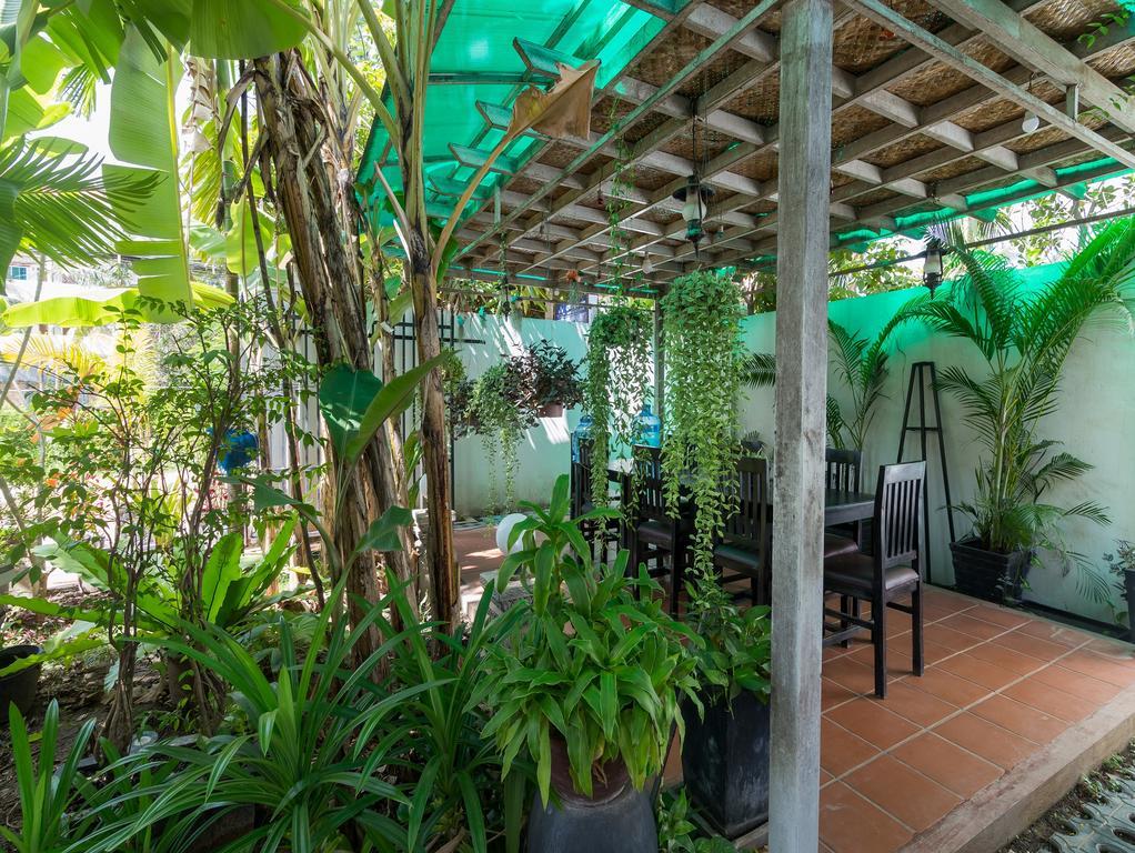 Ly Ann Boutique D'Angkor Hotel シェムリアップ エクステリア 写真