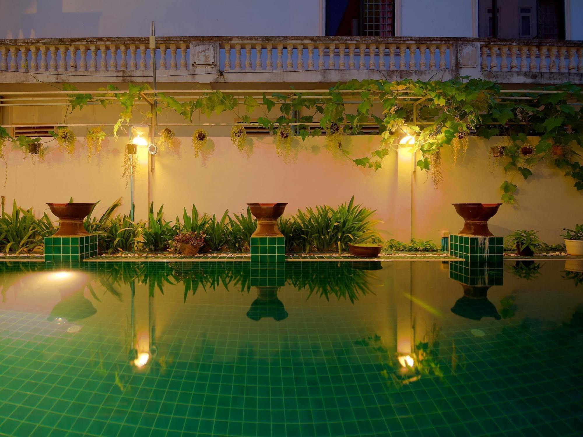 Ly Ann Boutique D'Angkor Hotel シェムリアップ エクステリア 写真